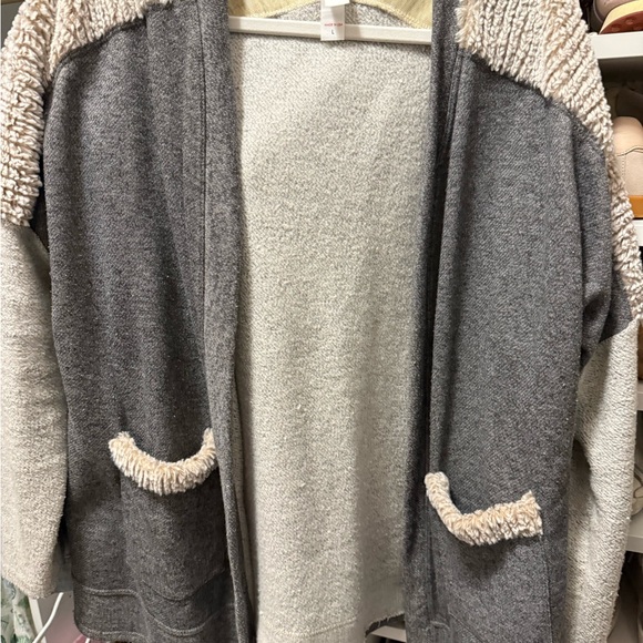 Anthropologie Amadi Gray CORA Cardigan Sweater size large - Picture 10 of 10